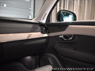Volvo Ostatní modely XC90 2,0 T8 Plus Dark 2025
