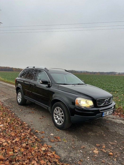 Volvo Ostatní modely XC90 2,4