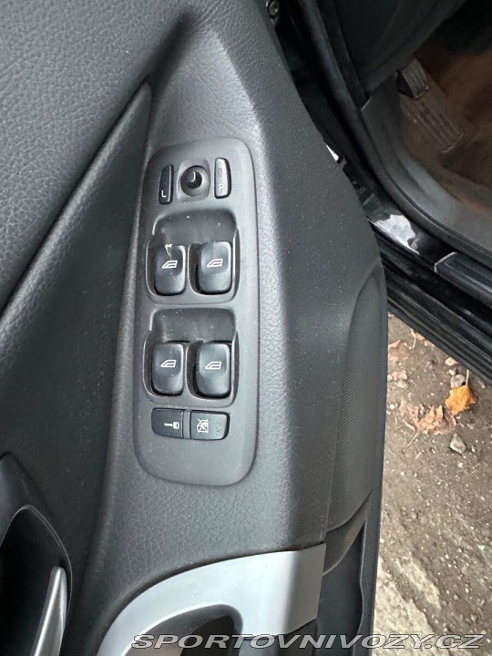 Volvo Ostatní modely XC90 2,4 2011