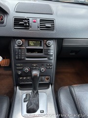 Volvo Ostatní modely XC90 2,4 2011