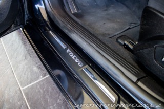 Volvo V40 D4 2.0L Drive-E Momentum 2014