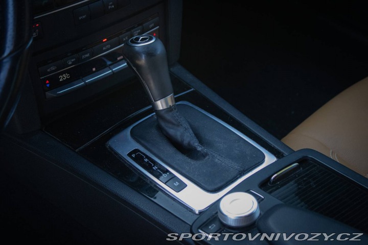 Mercedes-Benz E Kupé  350CDI 170kW / AJ N 2011