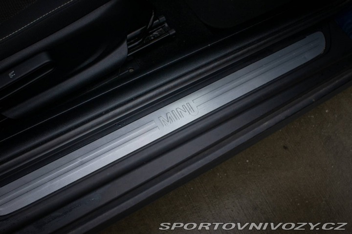 Mini Cooper 1.5 100kW / Aj na splátk 2017