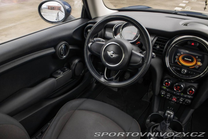 Mini Cooper 1.5 100kW / Aj na splátk 2017