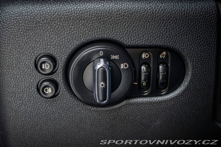 Mini Cooper 1.5 100kW / Aj na splátk 2017