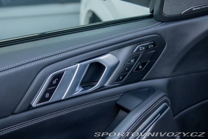 BMW X6 xDrive M40i / DPH / HEAD 2021