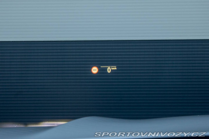 BMW X6 xDrive M40i / DPH / HEAD 2021