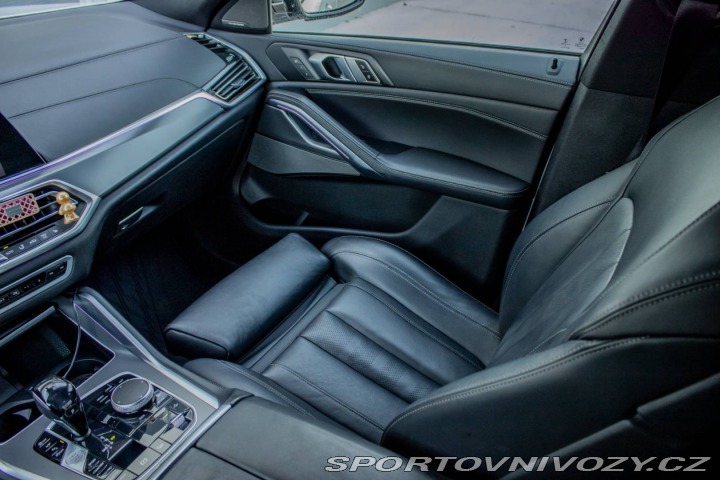 BMW X6 xDrive M40i / DPH / HEAD 2021