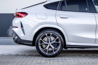 BMW X6 xDrive M40i / DPH / HEAD 2021