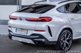 BMW X6 xDrive M40i / DPH / HEAD 2021