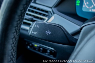 BMW X6 xDrive M40i / DPH / HEAD 2021