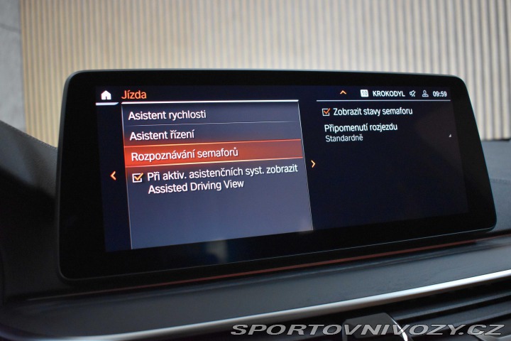 BMW 5 530d xD REZERVACE 2023