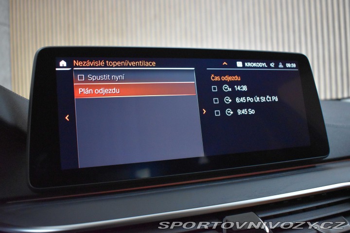 BMW 5 530d xD REZERVACE 2023