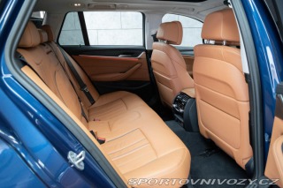 BMW 5 530d xD LASER*TAŽNÉ*ZÁRUK 2023