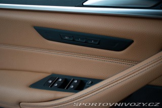BMW 5 530d xD LASER*TAŽNÉ*ZÁRUK 2023