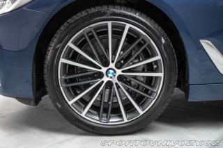 BMW 5 530d xD LASER*TAŽNÉ*ZÁRUK 2023