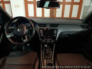 Škoda Octavia RS Nadstandard výbava 2014