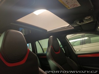 Škoda Octavia RS Nadstandard výbava 2014