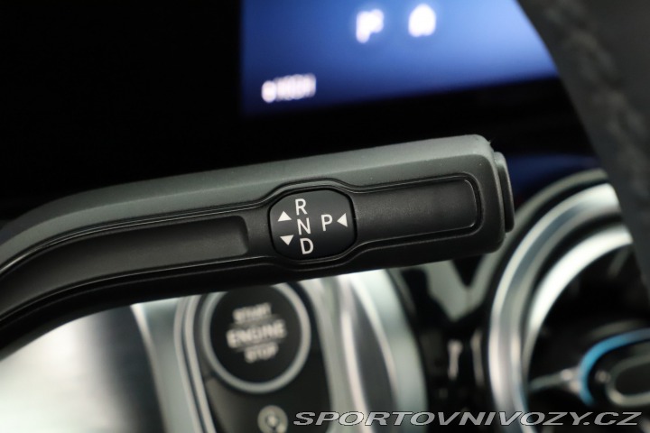 Mercedes-Benz Ostatní modely GLB AMG Line GLB 220 d 4MATIC 2024