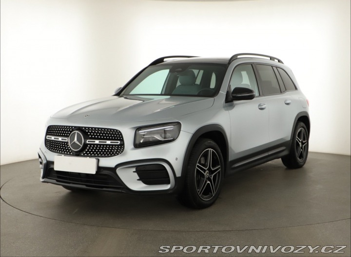 Mercedes-Benz Ostatní modely GLB AMG Line GLB 220 d 4MATIC 2024