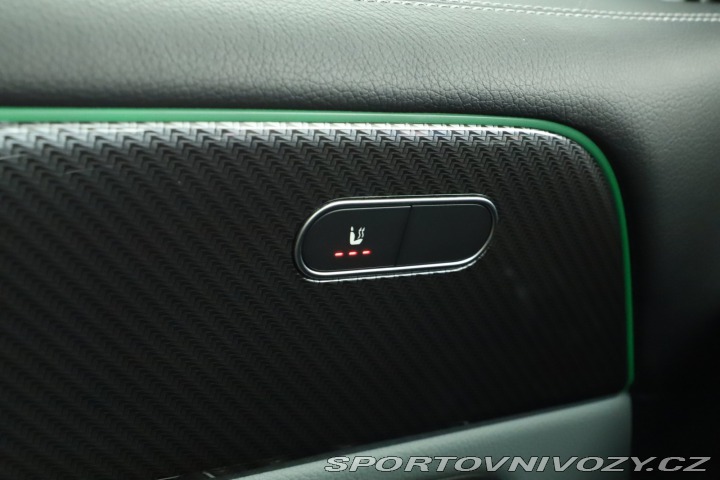 Mercedes-Benz Ostatní modely GLB AMG Line GLB 220 d 4MATIC 2024