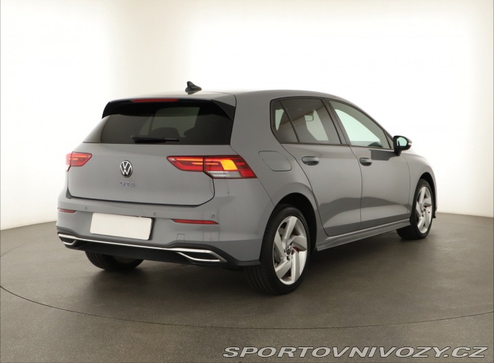 Volkswagen Golf GTE 2021
