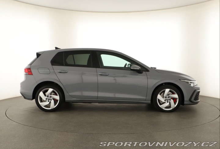 Volkswagen Golf GTE 2021