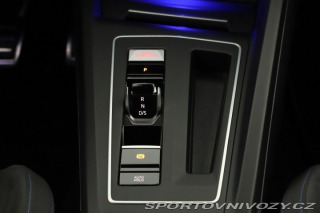 Volkswagen Golf GTE 2021