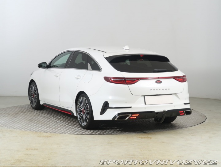 Kia ProCeed GT 1.6 T-GDI 2019