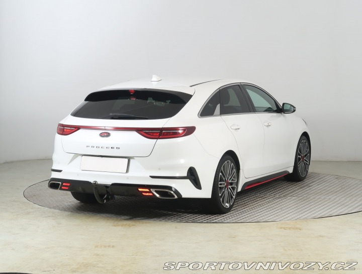Kia ProCeed GT 1.6 T-GDI 2019
