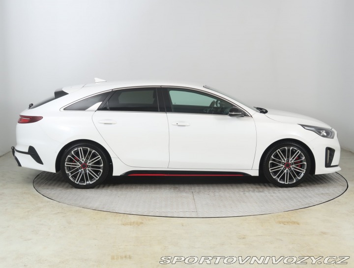 Kia ProCeed GT 1.6 T-GDI 2019