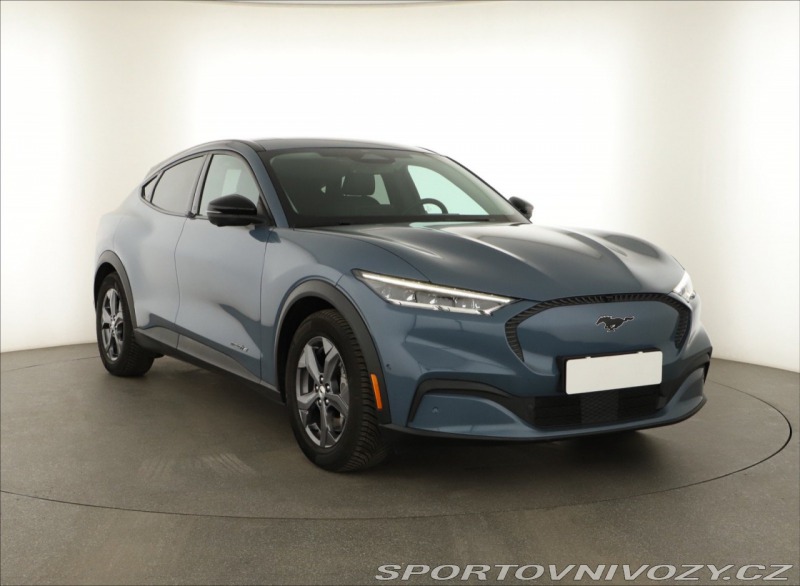 Ford Mustang Mach-E  Standard Range AW