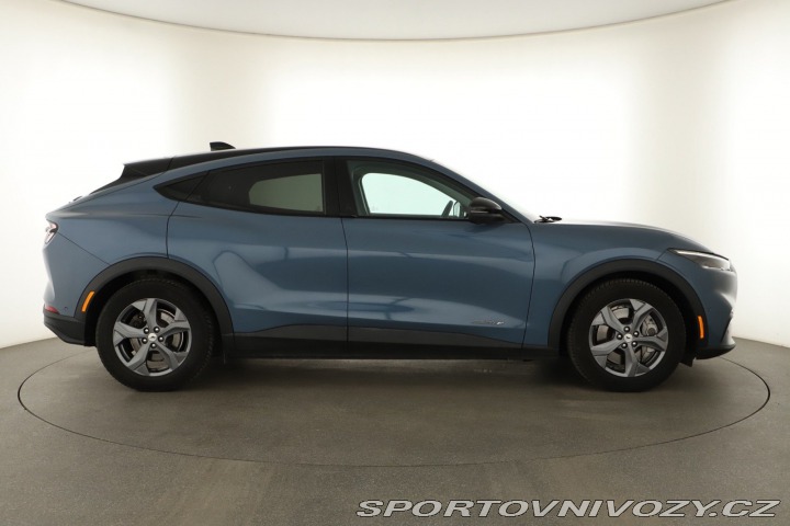 Ford Mustang Mach-E  Standard Range AW 2023