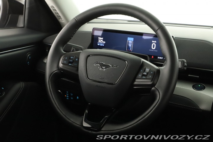Ford Mustang Mach-E  Standard Range AW 2023