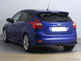 Ford Focus ST 2.0 EcoBoost ST 2012