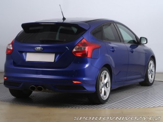 Ford Focus ST 2.0 EcoBoost ST 2012