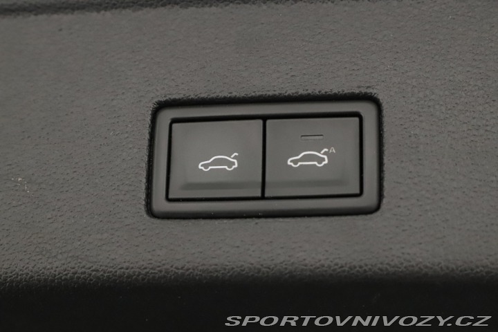 Volkswagen Ostatní modely Touareg R-Line 3.0 TDI 2020