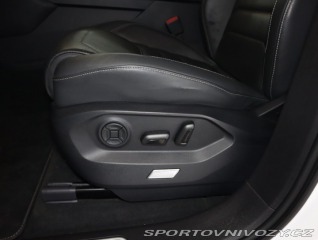 Volkswagen Ostatní modely Touareg R-Line 3.0 TDI 2020