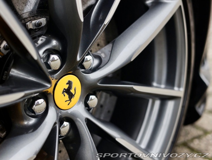 Ferrari 812 Superfast  GTS 6.5 V12 HE 2020