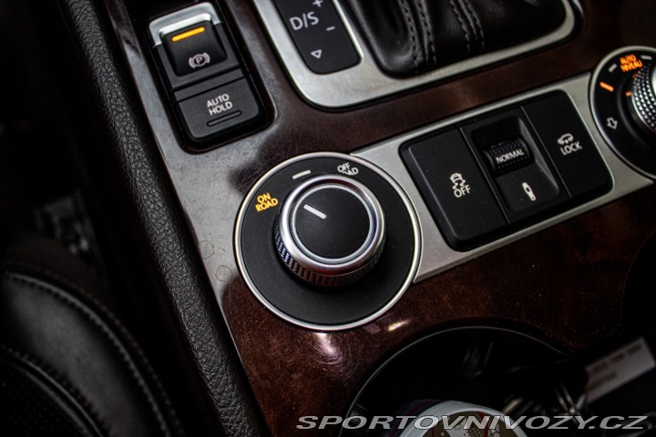 Volkswagen Ostatní modely Touareg  II 4.2 V8 TDI Premium 4M 2015