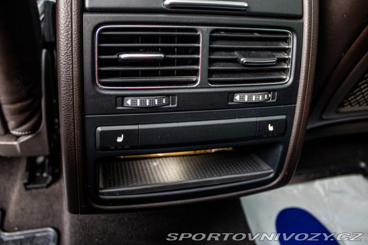 Volkswagen Ostatní modely Touareg  II 4.2 V8 TDI Premium 4M 2015