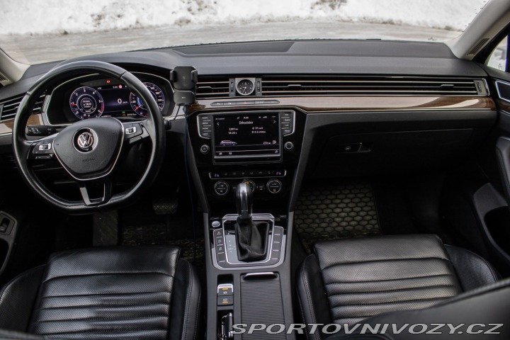 Volkswagen Ostatní modely Passat Variant Variant  2.0 BiTDI 240k B 2015