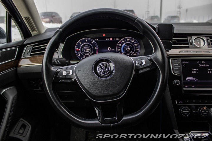 Volkswagen Ostatní modely Passat Variant Variant  2.0 BiTDI 240k B 2015