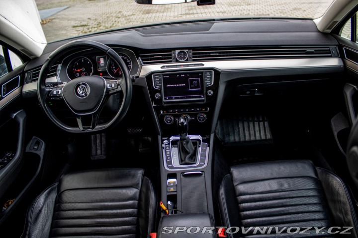 Volkswagen Ostatní modely Passat Variant Variant 2.0 BiTDI 240k B 2015