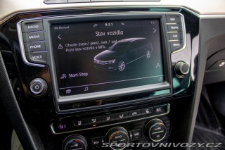 Volkswagen Ostatní modely Passat Variant Variant  2.0 BiTDI 240k B 2015