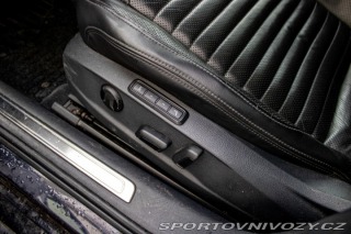 Volkswagen Ostatní modely Passat Variant Variant  2.0 BiTDI 240k B 2015