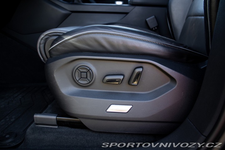 Volkswagen Ostatní modely Touareg  3.0 V6 TDI SCR 286k R-Li 2019