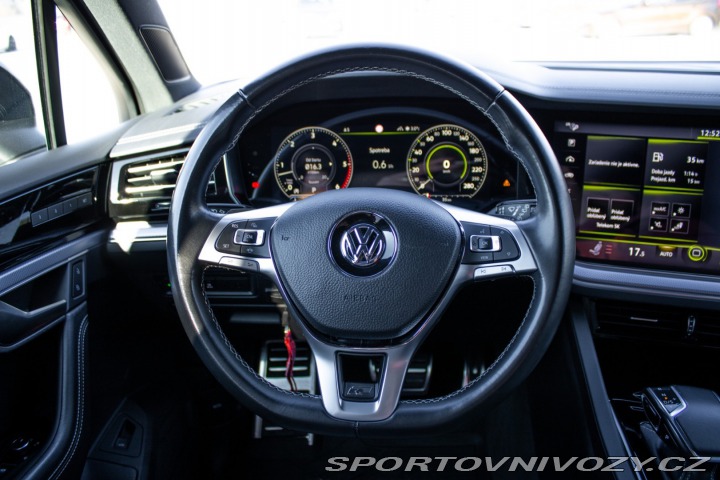 Volkswagen Ostatní modely Touareg  3.0 V6 TDI SCR 286k R-Li 2019