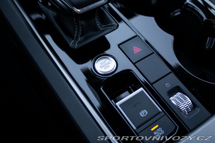 Volkswagen Ostatní modely Touareg  3.0 V6 TDI SCR 286k R-Li 2019