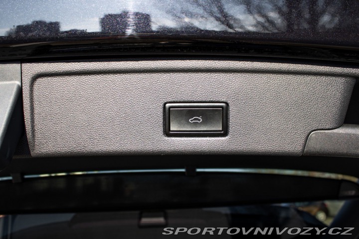 Volkswagen Ostatní modely Touareg  3.0 V6 TDI SCR 286k R-Li 2019